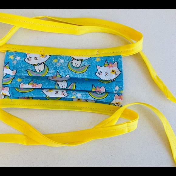 Children’s face mask w/flexible nosepiece - Picture 4 of 5